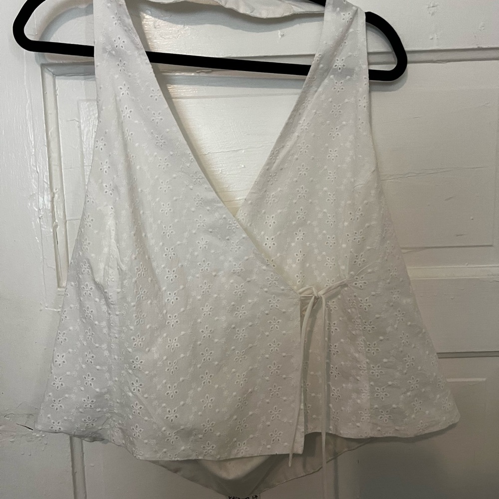H&M White Sleeveless Wrap Top
